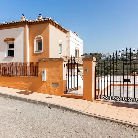 Tamango Hill, Нерха